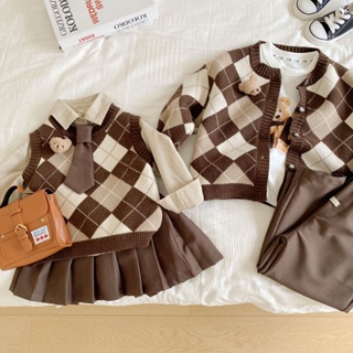 秋季兒童男孩女孩衣服 1-6 歲嬰兒套裝兒童學院風套裝包括外套褲子襯衫背心