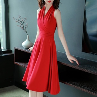 2023本命年裙紅色洋裝女赫本風小黑裙V領禮服裙緊身氣質打底裙