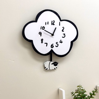 卡通靜音雲朵綿羊時鐘 客廳 兒童房 搖擺掛鐘 家用裝飾 現代簡約 鐘錶