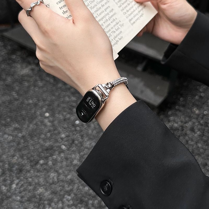 小香風鑽式金屬鏈條適用小米手環8腕帶NFC版通用7/6/5/4輕奢女款