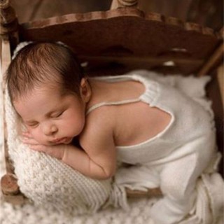 De 0-1 個月新生兒攝影衣服男嬰連體衣可愛針織背帶褲嬰兒連身衣拍照道具