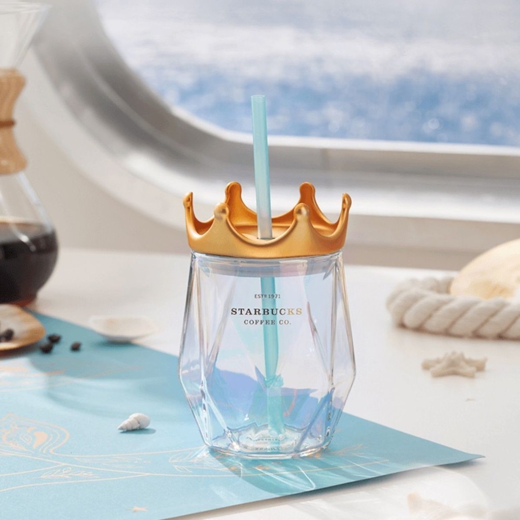 ✨Ins Starbuck 2023款星巴克杯子 Siren海洋皇冠造型稜紋創意桌面玻璃吸管冷水杯