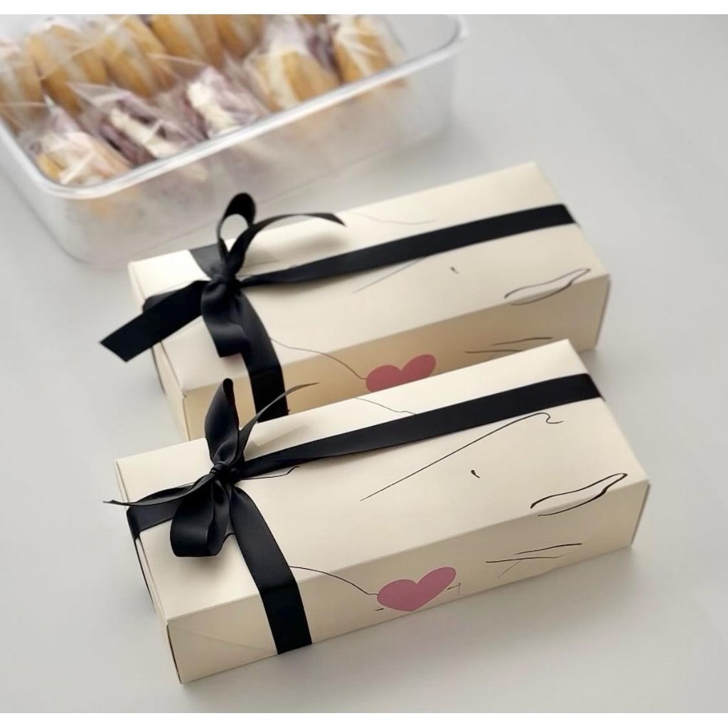 【現貨】【餅乾包裝盒】簡約 小清新 長磅蛋糕紙盒子 烘焙 包裝 慕斯豆乳達克瓦茲磅打包空盒
