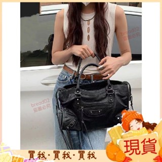 熱銷榜單💝新店衝量時尚鉚釘機車包 性感辣妹個性大包包 高階感大容量經典挎包 單肩斜挎手提包 女生包包 3ANW