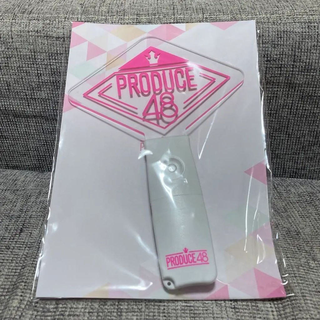 近全新 IZ*ONE 手燈 mercari 日本直送 二手