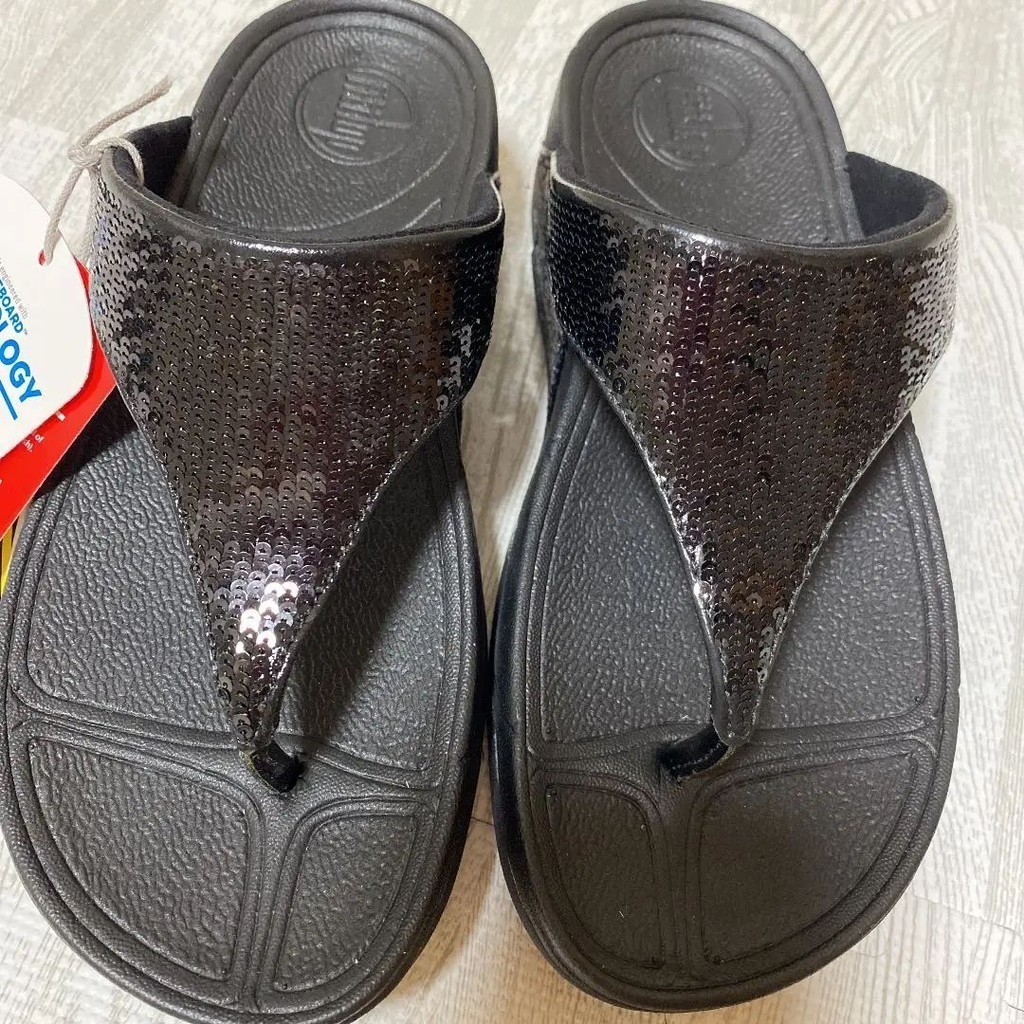 近全新 TEVA 涼鞋 黑色 mercari 日本直送 二手