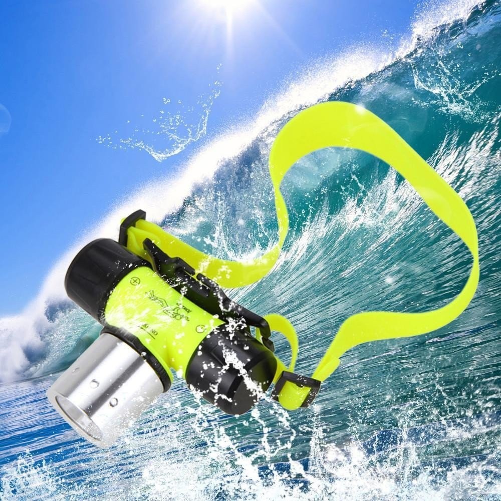 跨境熱賣強光塑膠潛水頭燈手電筒T6頭燈 LED戶外水下潛水燈