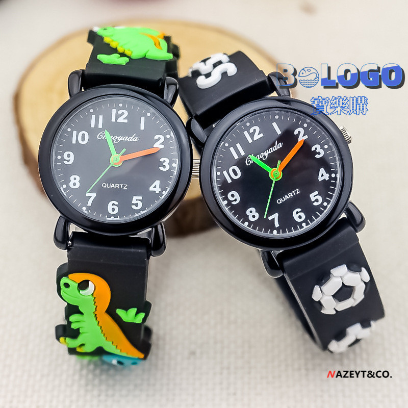 新款兒童3D卡通手錶男孩足球飛機電子錶挖機恐龍石英錶可愛腕錶