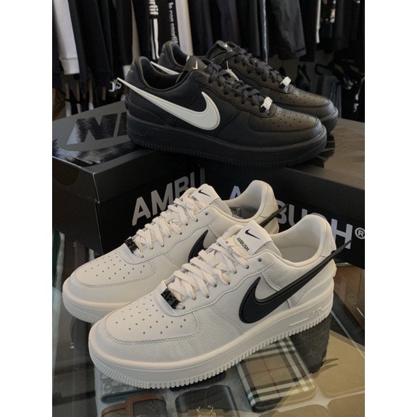 特價  AMBUSH x Nike Air Force 1 「Phantom」、「Black」黑白二色 球鞋