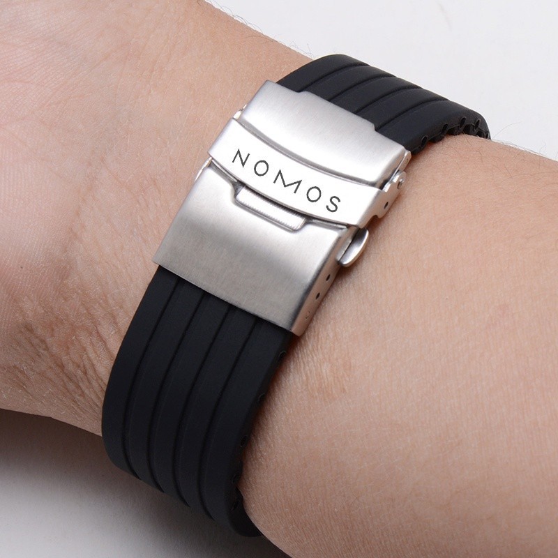 24小時出貨= 適用於諾莫斯NOMOS手錶帶 男女矽膠錶帶運動潛水摺疊扣柔軟橡膠錶帶配件