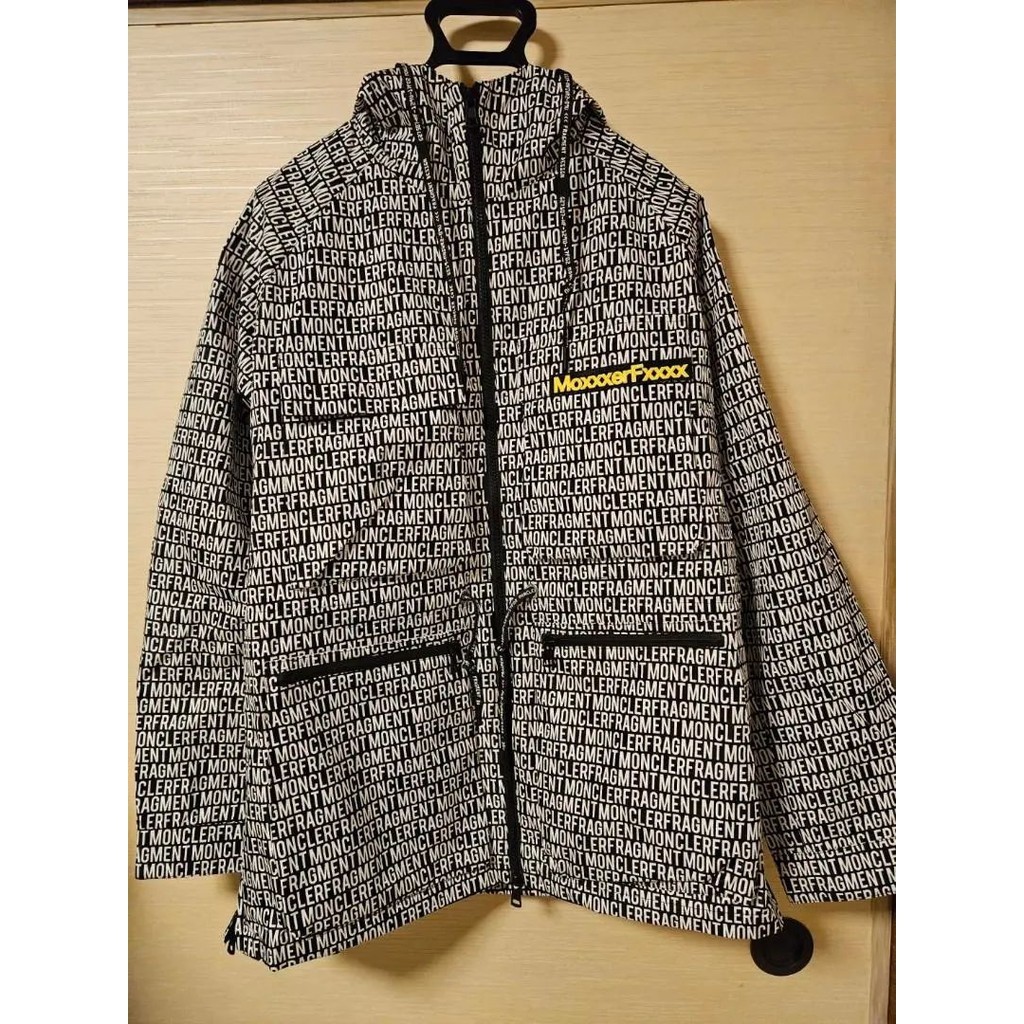 Moncler 盟可睞 帽T 連帽風衣 Genius mercari 日本直送 二手