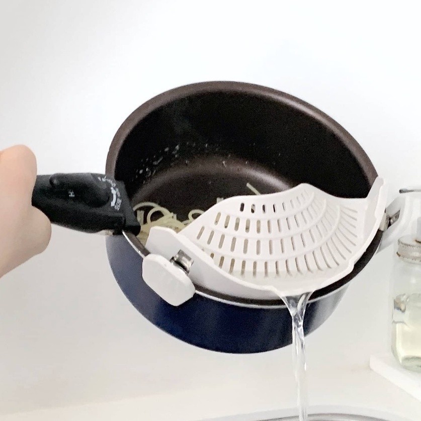 COOL GEAR酷樂 日本正品3COINS夾式矽膠鍋用瀝水盤｜濾水籃 濾網 瀝水 義大利麵 廚房用品【J-3C017】