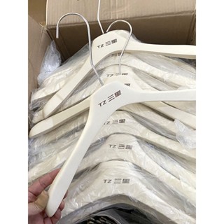 【客製化】 【衣架】 實木 女士衣架服裝店衣撐防滑無痕奶白色褲架黑色兒童定製