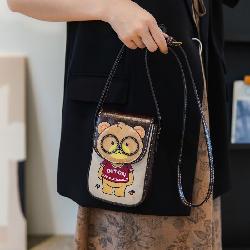 小熊卡通手機包包女mini便攜時尚斜跨包潮零錢包