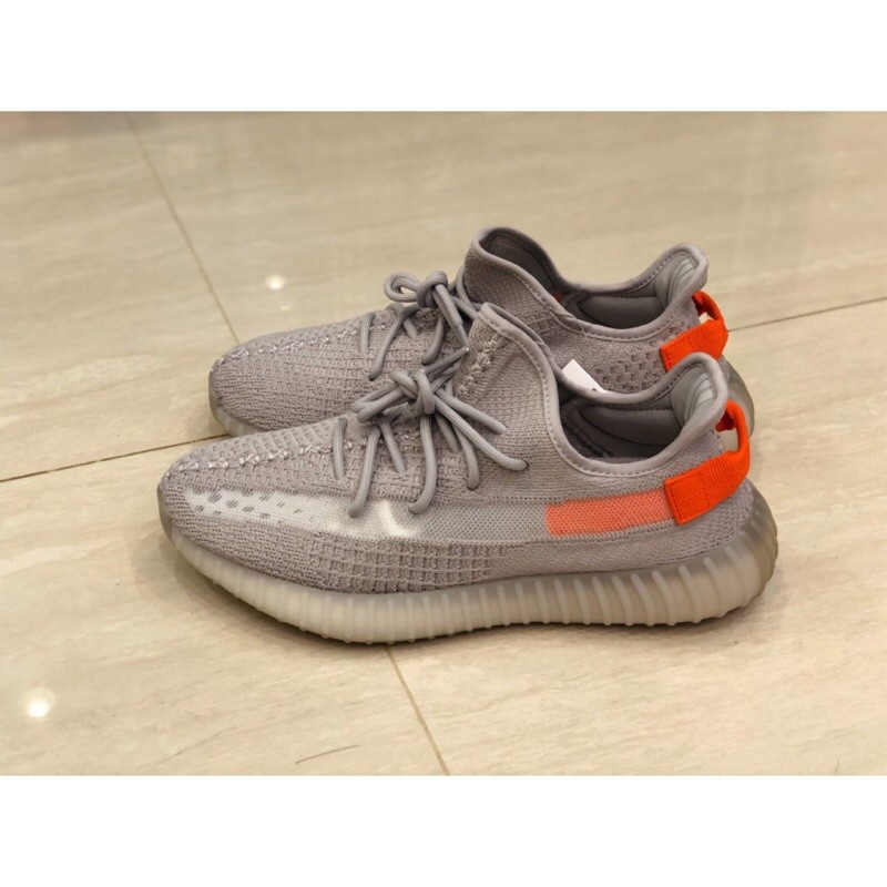 高品質 Adidas Yeezy Boost 350 v2 Tail Light 尾燈 灰橙 椰子鞋 男女 FX9017