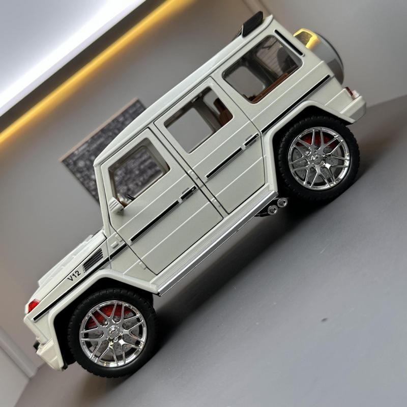 模型車1:24賓士模型車benz模型大G模型G63合金車聲光玩具車回力車玩具越野車模型汽車模型擺件收藏禮物