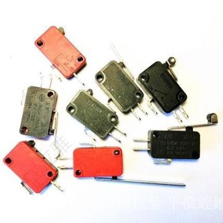 【拍一發5個】銅觸點KW7系列 微動點觸碰開關V-15/152/153/155-1C25微波爐開關