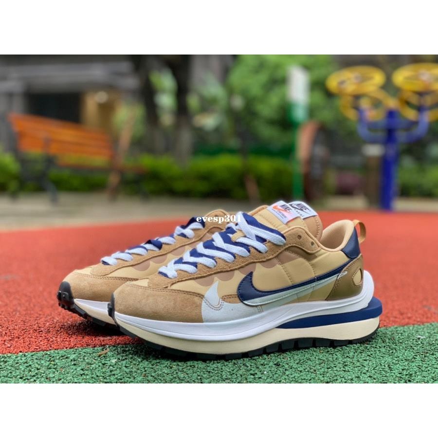 特價 Nike Vaporwaffle x Sacai 奶茶 卡其 芝麻 舒適 慢跑鞋DD1875-200