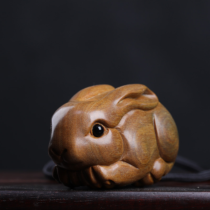 【現貨】綠檀百樂聖檀木雕小擺件手把件工藝品生肖兔木兔子把玩件雕刻手工