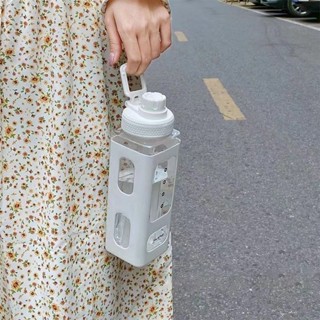 三禾🔹 吸管水杯 隨手杯 提手水壺 水瓶 700ml 水壺 刻度水瓶 大容量 防摔 簡約 便攜水瓶 🔹優選