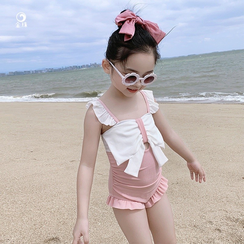 【金珠】3-5歲兒童泳衣女童兒童連身溫泉泳裝小清新韓版可愛蝴蝶結一件式泳裝粉色藍色可選送泳帽