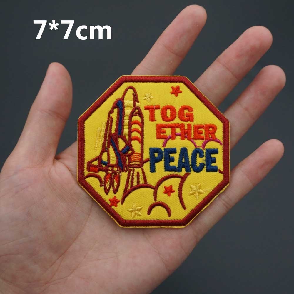 [定制] Tog ETHER PEACE 3D 刺繡魔術貼補丁/徽章/臂章/徽章裝飾夾克牛仔褲背包帽