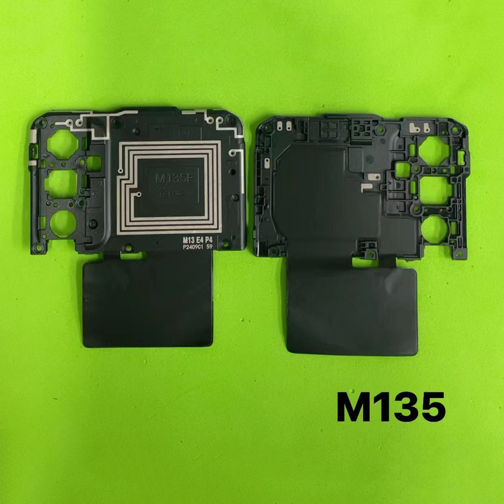 SAMSUNG 1x 適用於三星 Galaxy M13 M135 M136 主板蓋 NFC 電纜攝像頭支架散熱石墨烯貼紙