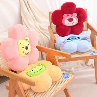 LHVQ 新款花朵坐墊正版草莓熊抱枕玩具總動員毛絨玩具家居維尼熊女生禮