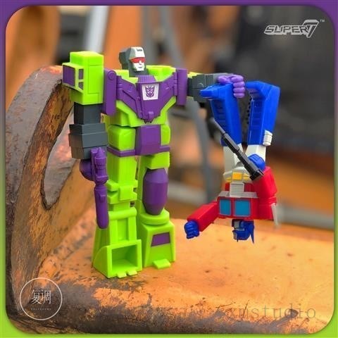 Super7 變形金剛 大力神 掛卡 Devastator 復古