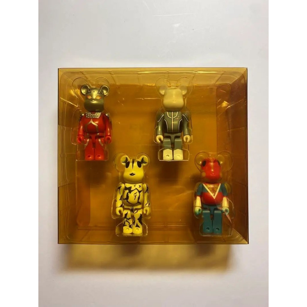 近全新 BE@RBRICK Bearbrick 庫柏力克熊 超人7號 mercari 日本直送 二手