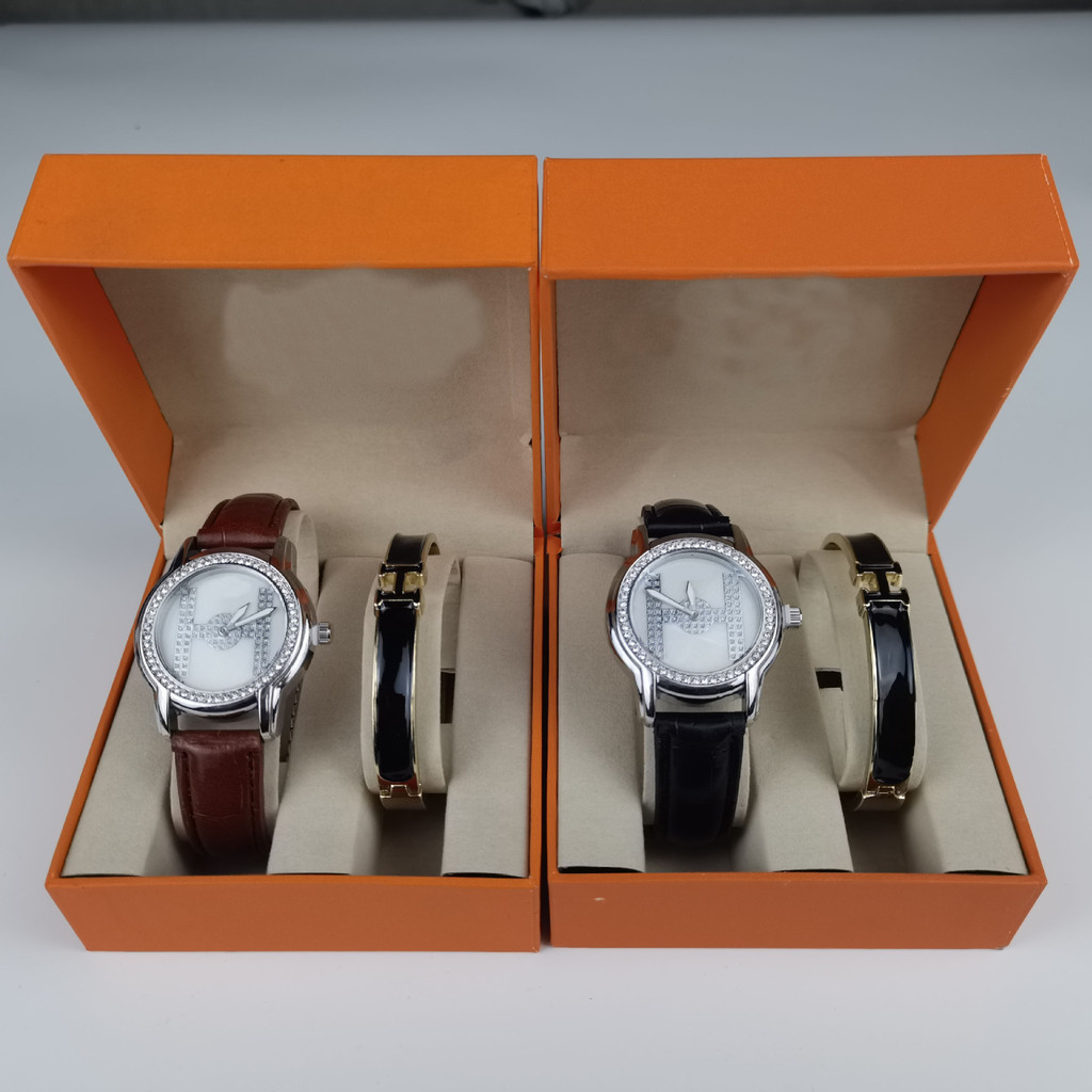 工廠批發手錶手鐲兩件套帶盒女士皮帶石英錶手錶