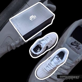 0KVA 耐吉 Nike Nike Air Force 1“白/黑”(高品質)男女通用鞋