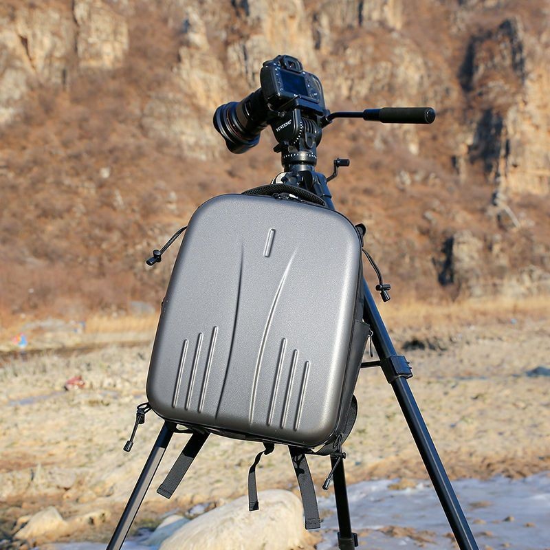 新款硬殼後背包防撞防水單眼攝影背包戶外拍攝旅行包數位相機背包
