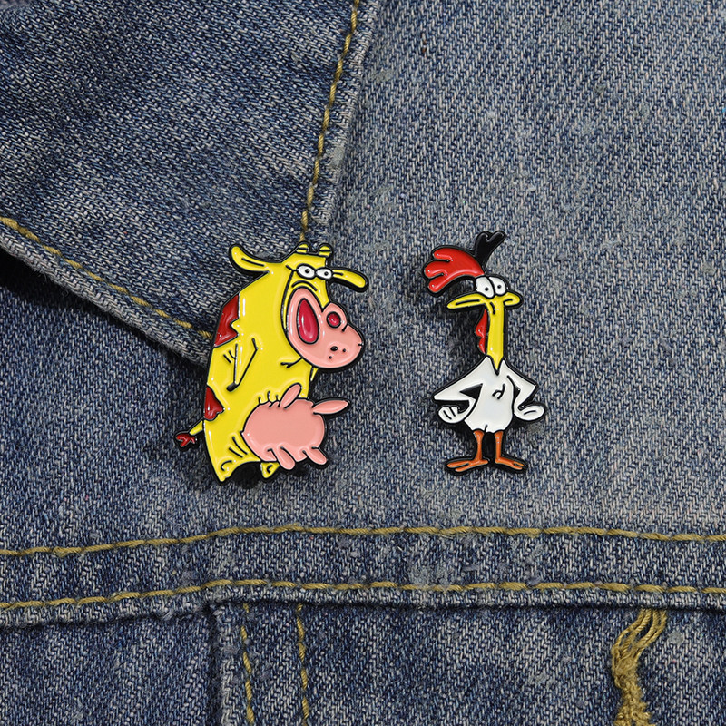 美國喜劇動畫“牛和雞”琺瑯胸針超級牛合金背包徽章服裝配飾送給朋友的禮物