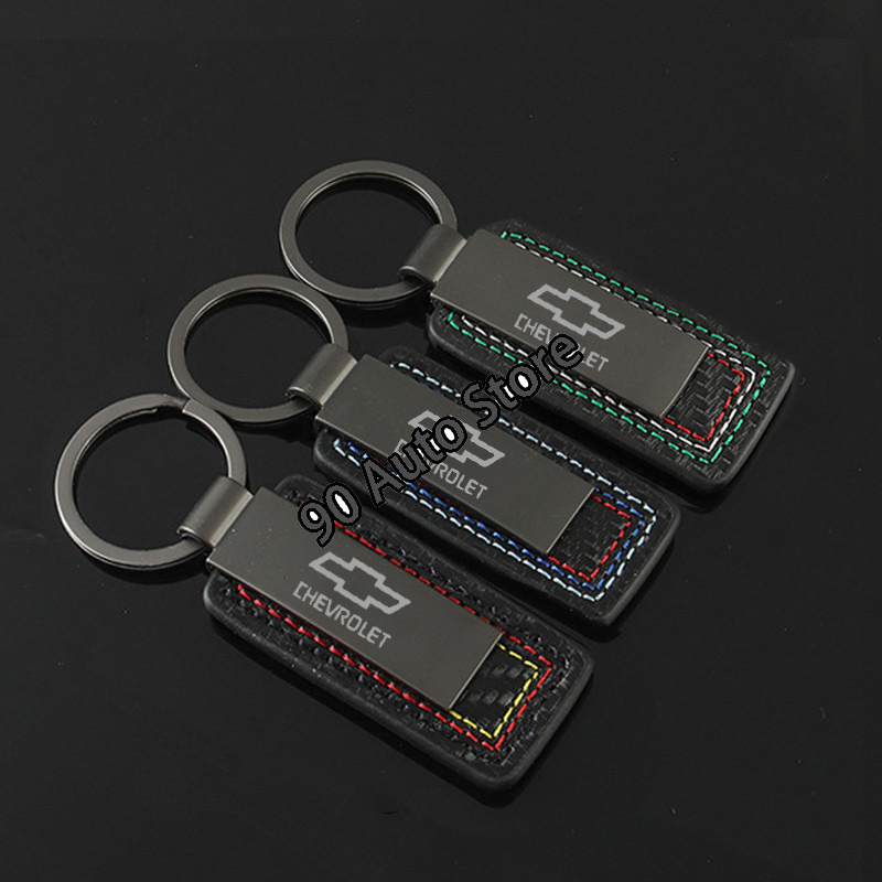1 件裝碳纖維適用於雪佛蘭騎士 Onix Cruze Aveo Silverado 汽車標誌鑰匙扣鑰匙圈金屬鑰匙鏈支架吊