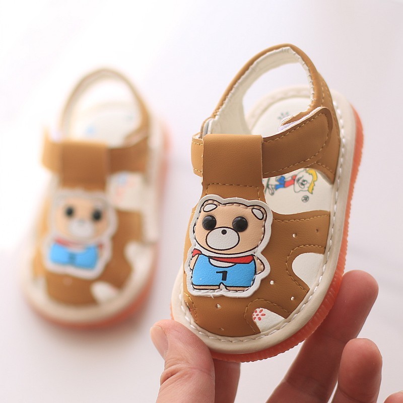 嬰兒涼鞋帶聲音學走路學步鞋0-2歲夏季嬰幼兒可愛小熊軟防滑涼鞋