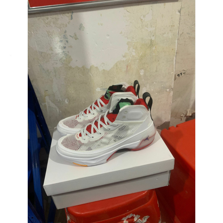 2023新款n-i-k-e Air Jordan XIII 37復古高白黑紅男跑鞋AJ37籃球鞋