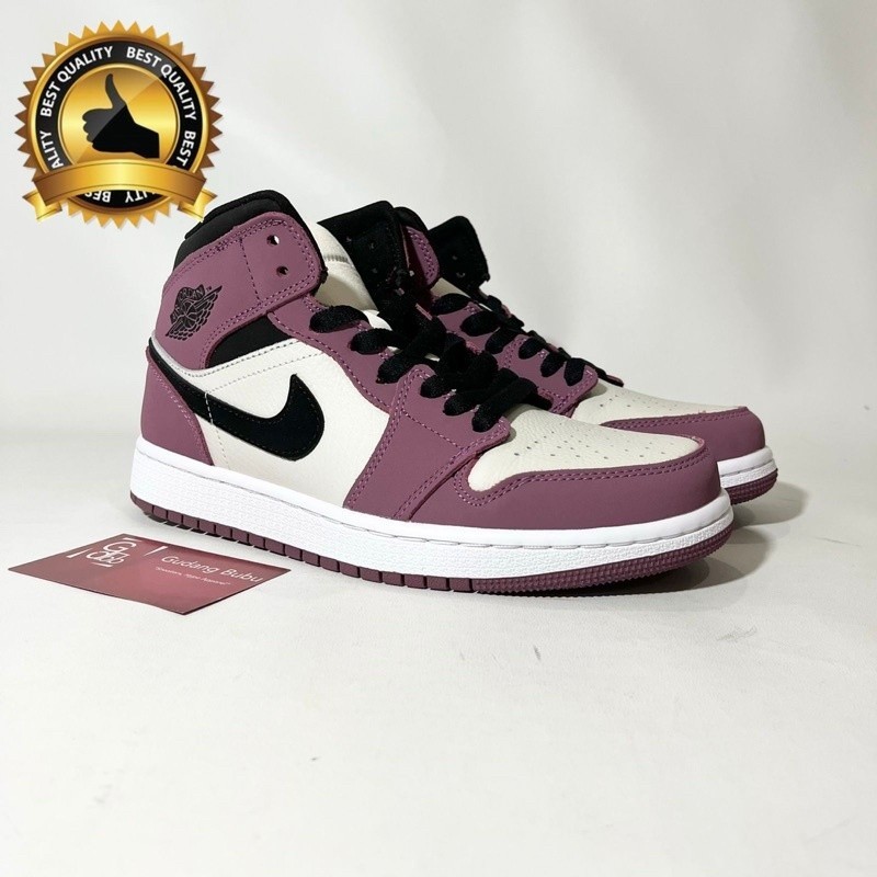 耐吉 耐克 Air Jordan 1 Mid Light Mulberry Mid Berry 粉色紫色黑色運動鞋 A5