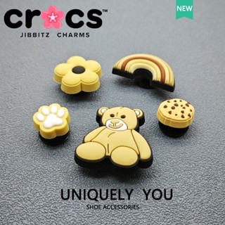 jibbitz crocs charms 黃色彩虹 小熊 花朵 曲奇 可愛時尚鞋附件