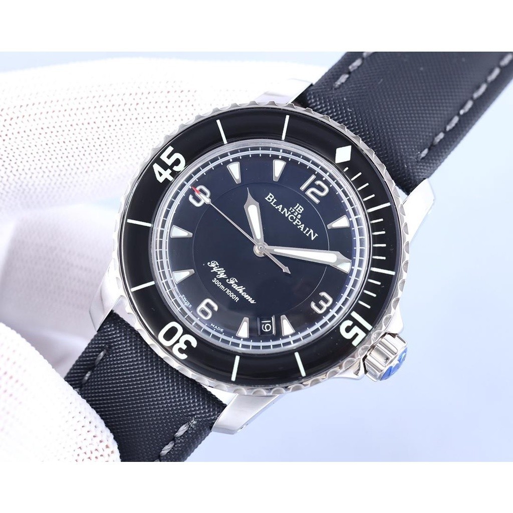 Blancpain Fifty Searches 手錶,:錶殼尺寸為 4 毫米 36 不銹鋼金屬錶殼
