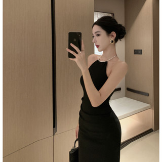 【桃喜Rich現貨】黑色珍珠掛脖洋裝 中長款連衣裙女 法式氣質小禮裙 顯瘦生日禮裙洋裝 吊帶裙長裙