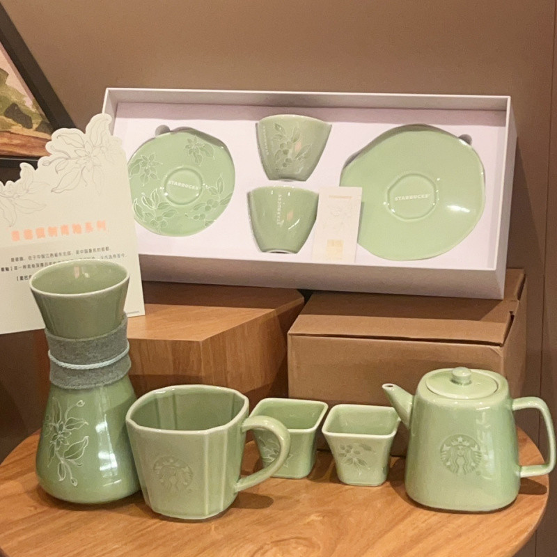 STARBUCKS/星巴克2025景德鎮製天青色清新複古陶瓷茶壺盤碟馬克杯花瓶