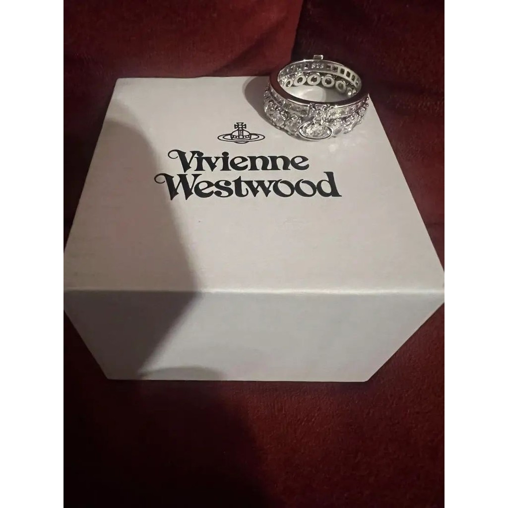 近全新 Vivienne Westwood 薇薇安 威斯特伍德 戒指 銀 mercari 日本直送 二手