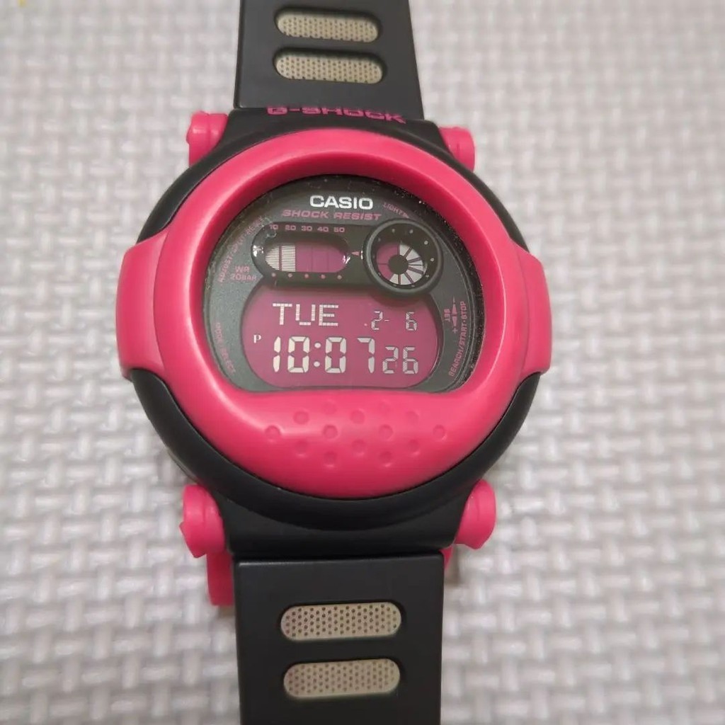 CASIO G-shock 手錶 G-SHOCK 粉色 黑色 mercari 日本直送 二手