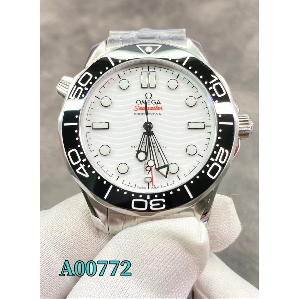 VS廠手錶 海馬300 熊貓盤210.30.42.20.04.001 陶瓷圈8800機芯 自動機械鋼帶腕錶 42毫米