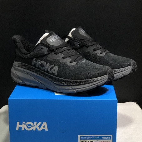 Hoka One One Challenger ATR 7 男女通用輕便透氣跑鞋,男女專業減震跑鞋,尺碼 36-45