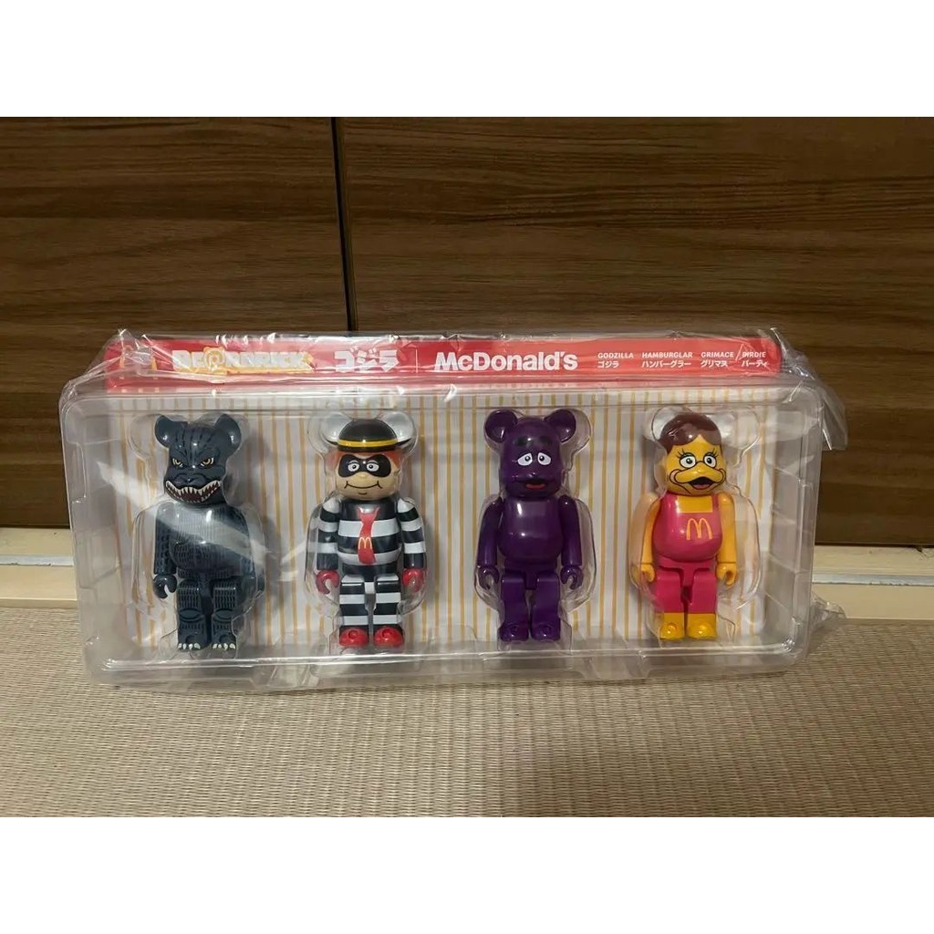 近全新 BE@RBRICK Bearbrick 庫柏力克熊 哥吉拉 50％ 150% 日本直送 二手