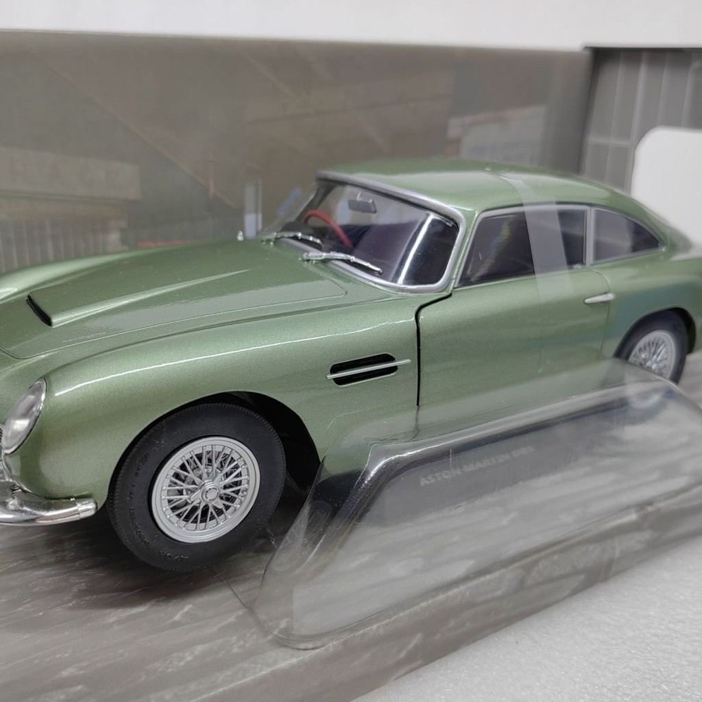 索立德 1/18 ASTON MARTIN DB5 阿斯頓馬丁合金汽車模型