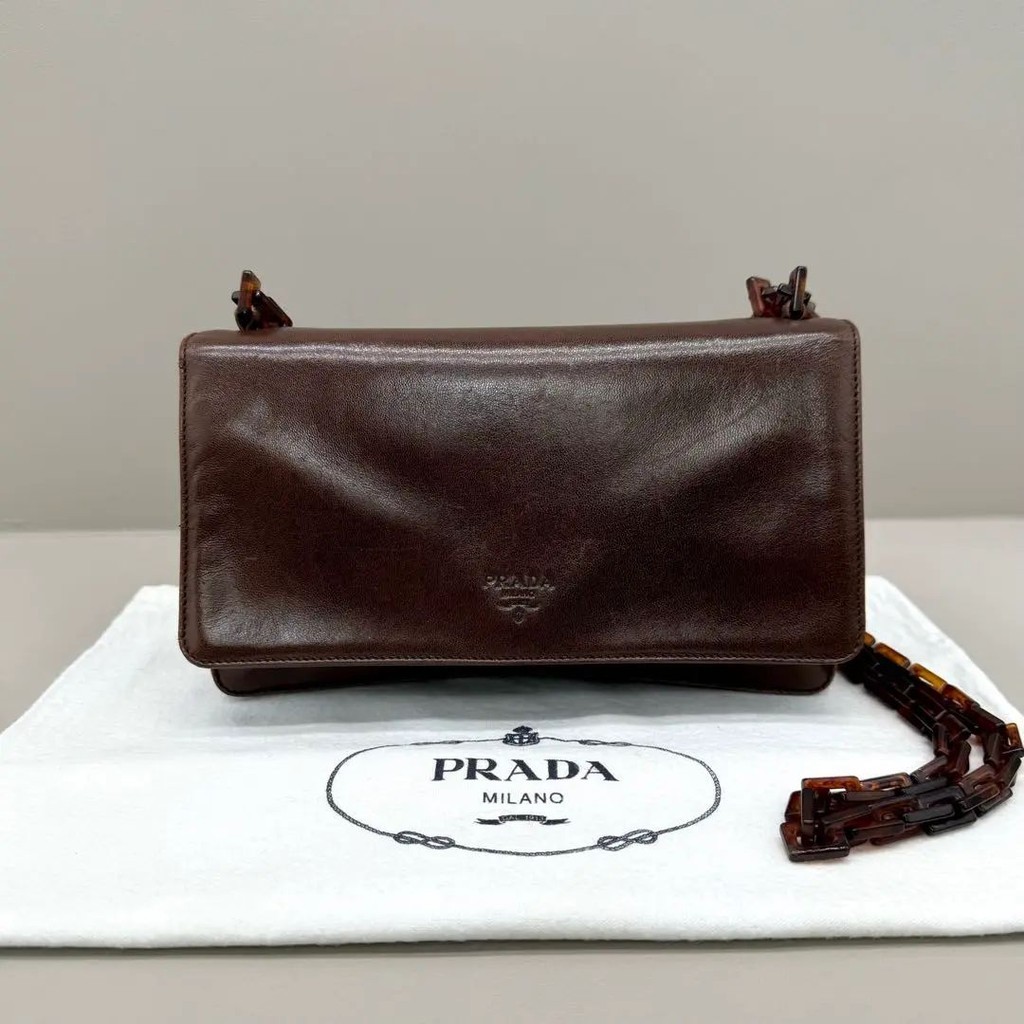 PRADA 肩背包 鍊帶包 皮革 mercari 日本直送 二手