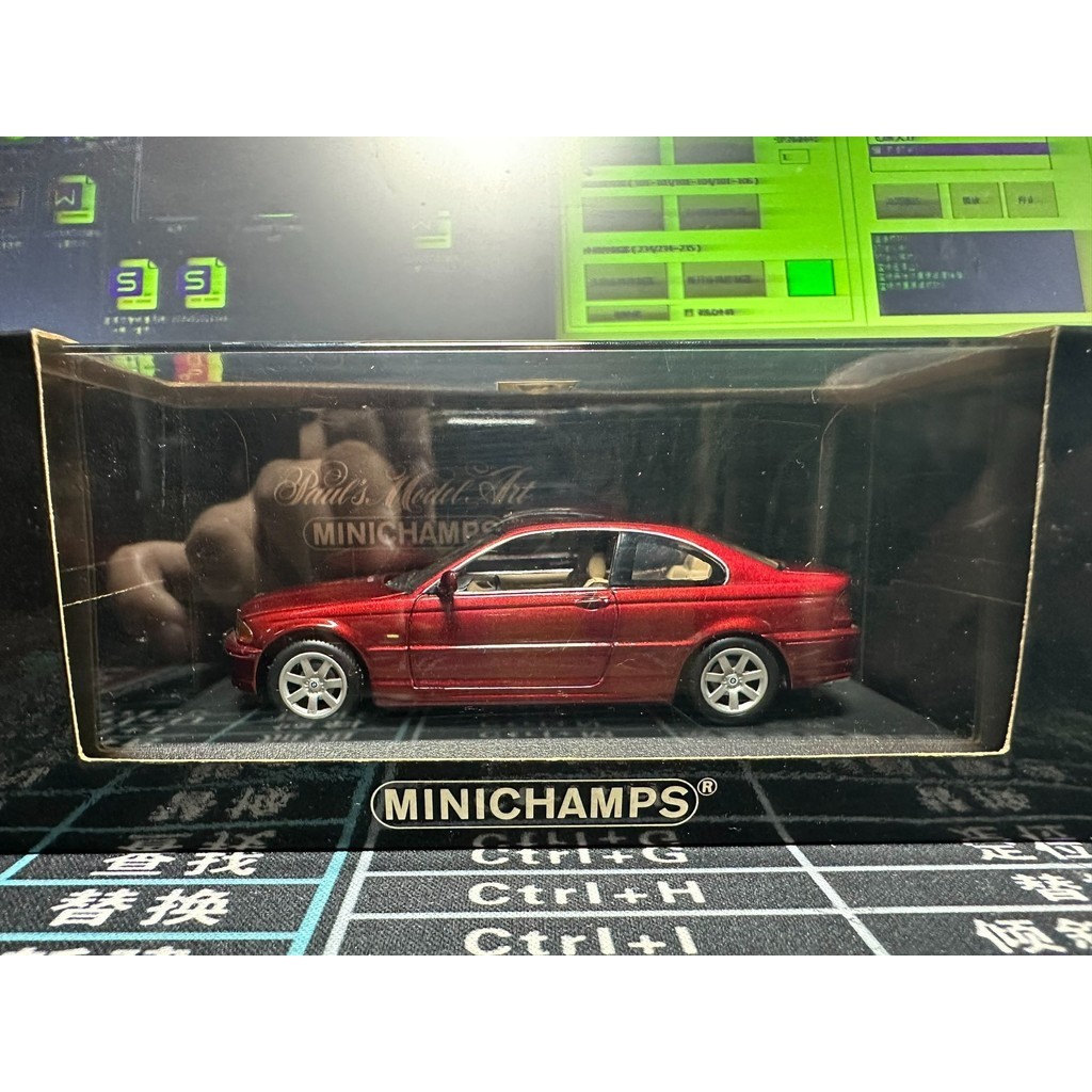 MINICHAMPS迷你切43比例寶馬 318ci，全車無疹